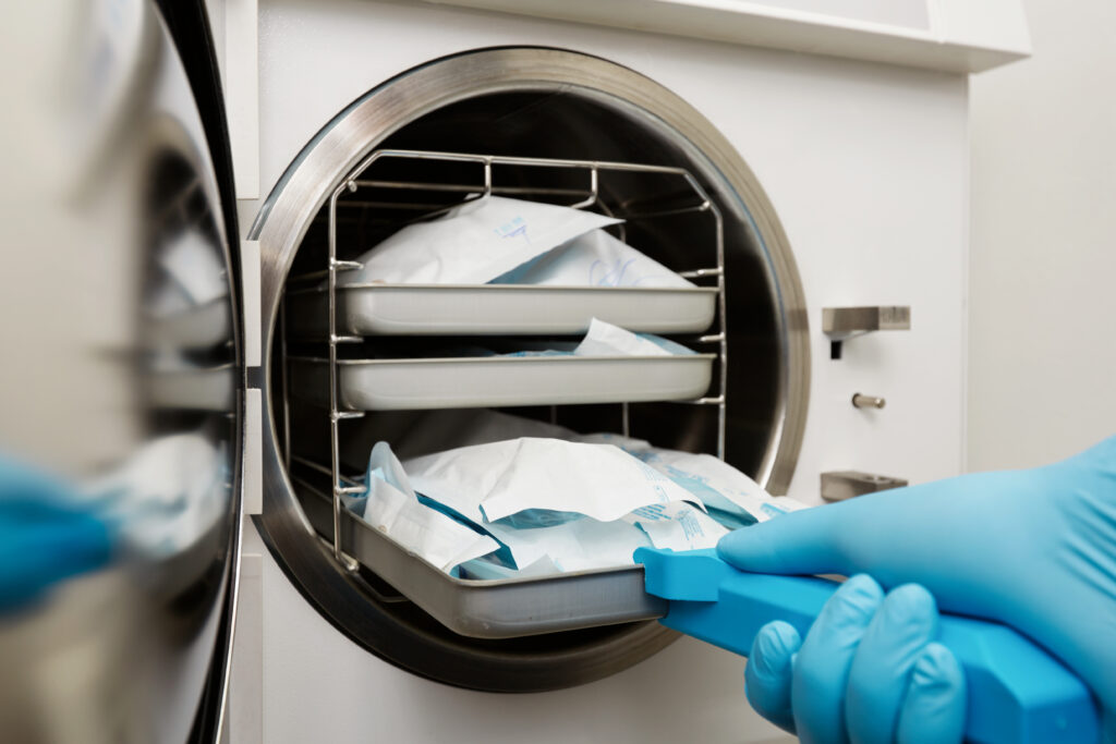 Autoclave instrument
